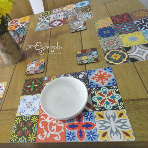 4 Individuales y Portavasos Baldosas Oscuras (3)